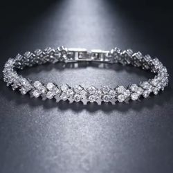 Luxury Cluster Tennis Bracelet