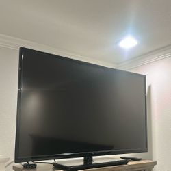 Element 50” Tv 
