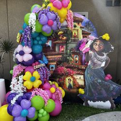 Encanto Birthday Backdrop Balloons 