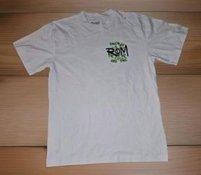 ROM streetwear brand t-shirt Size Medium (114)