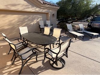 Large set of Mallin patio furniture