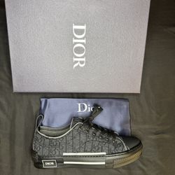 Dior Shoes