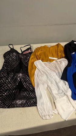 Size large can fit a medium