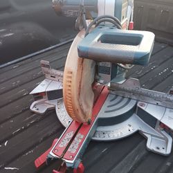 Mitter Saw