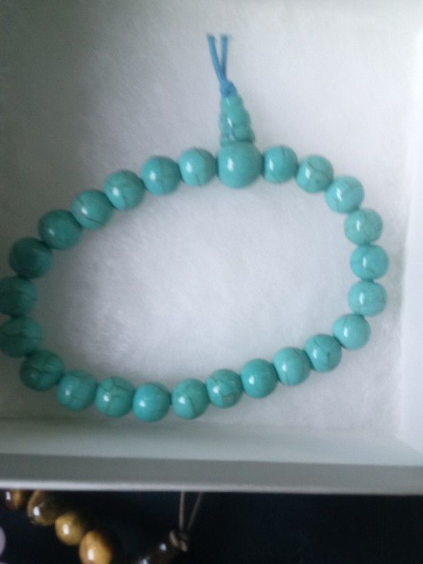 A Precious Set Of 4 Bracelets