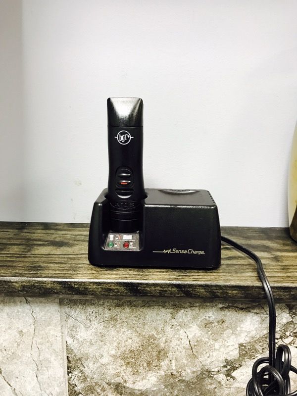 Bgr cordless clipper & dock station