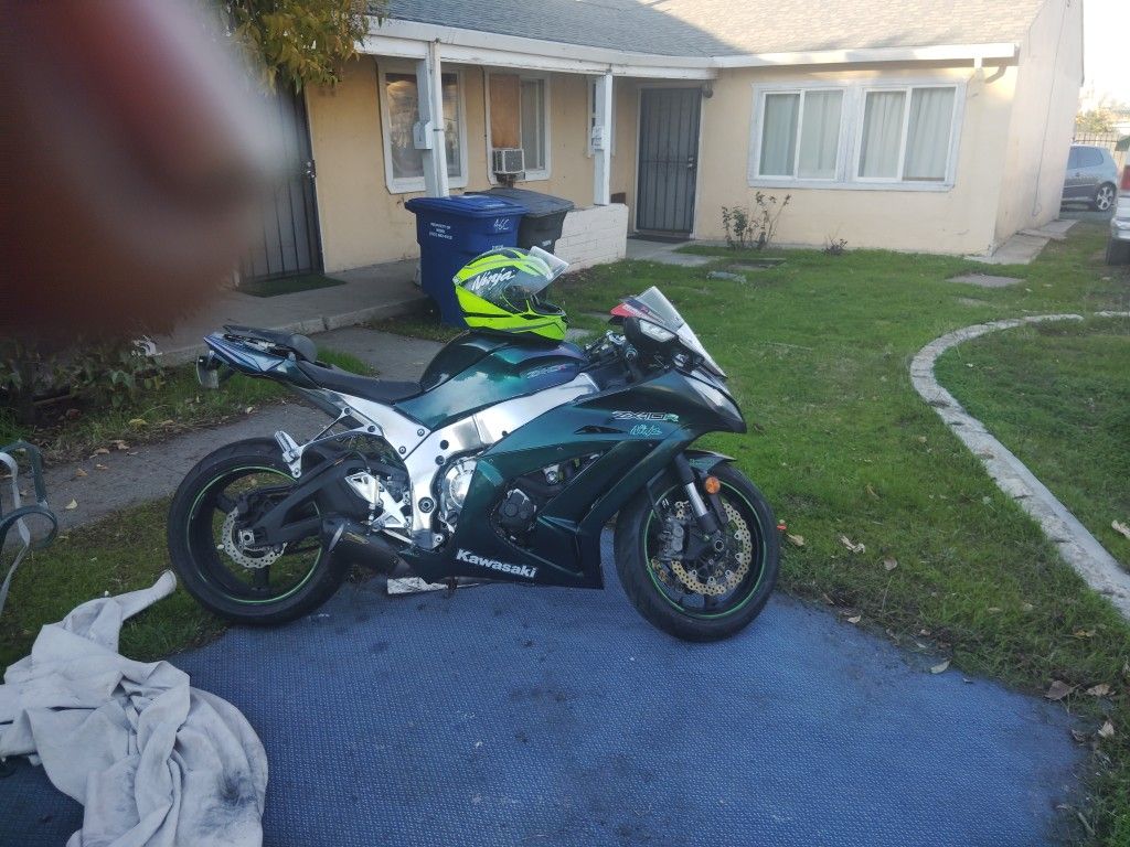 2015 Kawasaki ZX10r