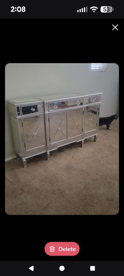 MIRRORED CABINET