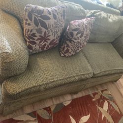 Ethan Allen Olive/Brownish Couch 79”w x 39”d x 32”h