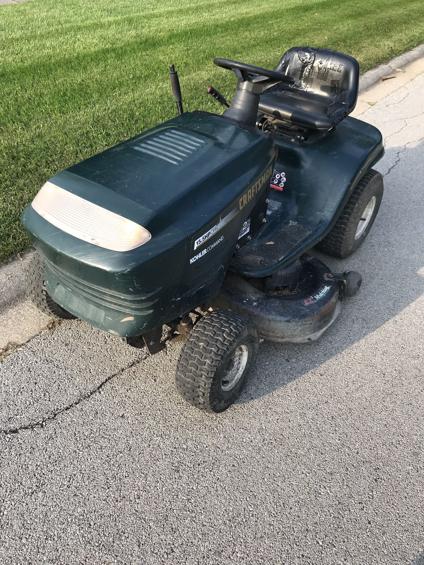 Craftsman hydrostatic lawn riding mower with a 15.5 HP Kohler Command Engine. Move the lever on the right to go forward and back, the more you move i