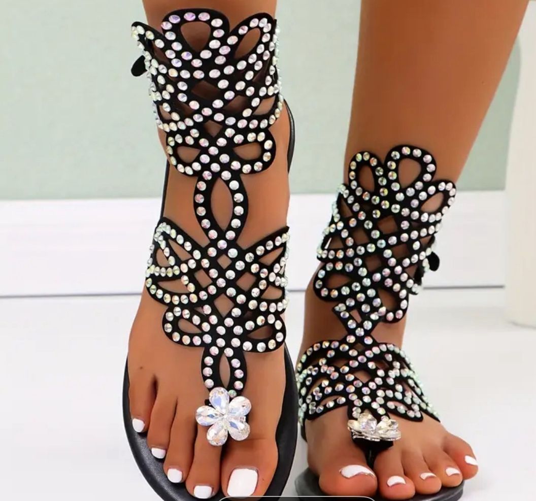 Women’s sandals