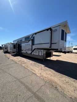 25 Heritage Glen ROOST43