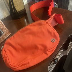 Lululemom Red Belt Bag 