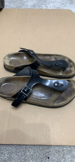 Birkenstock slippers size 40”