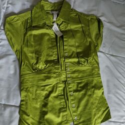 New Women's Banana Republic Green Blouse Button Down Collar Top Shirt BEAUTIFUL! Size 2