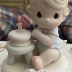 Precious Moments Figurine