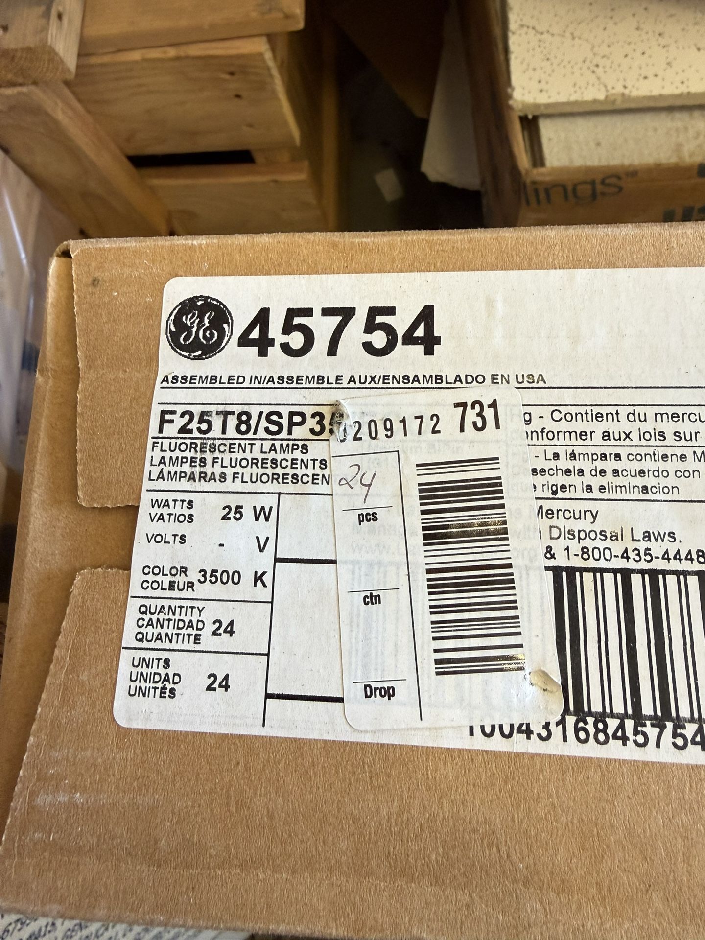 T-8 Led And Fluorescent Light Bulbs