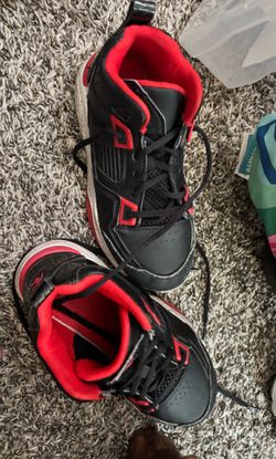 Kids shoes