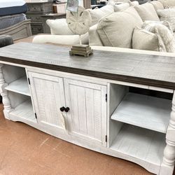 New 67” TV Stand 🔥🔥 TAKE IT HOME