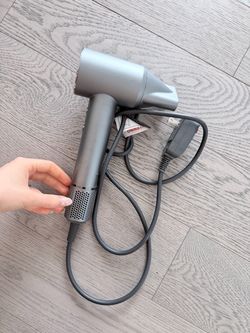 Ionic hair dryer