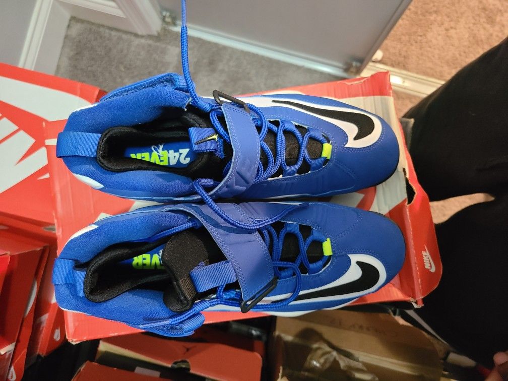 Griffey Sz 10.5 $55 From 2016