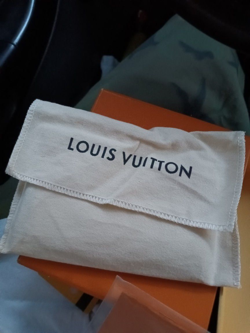 Louis Vuitton IPhone Wallet Case for Sale in San Bernardino, CA - OfferUp
