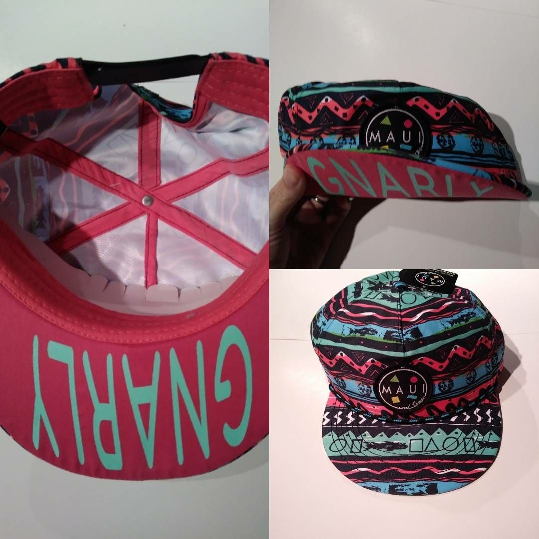 Maui and Sons Gnarly Flip up Snapback Hat. 90s Retro Style. NWT.