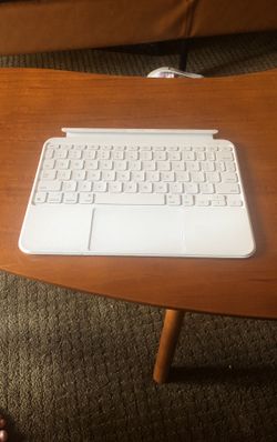 iPad 10th Gen Keyboard