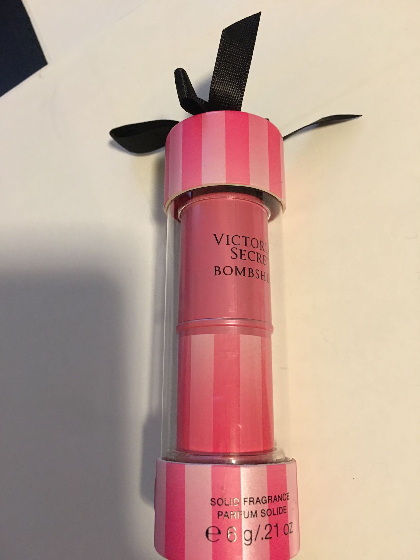 Victoria’s Secret bombshell solid fragrance