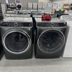 GE Mega Front Load Washer Dryer Set - Jade Green OPEN BOX