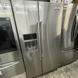 Kitchen Aid Side By Side In Stainless Steel Used 