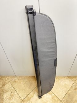 Tonneau Cover - Lexus (64910-0E100-E0