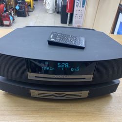 Bose Wave AWRCC1 Music System Radio CD w/Multi CD Changer & Remote -Disc 1 Skips
