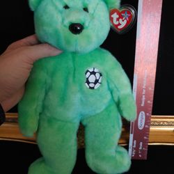 Beanie Buddie. Kicks 14" 1999 First Sports Beanie Baby