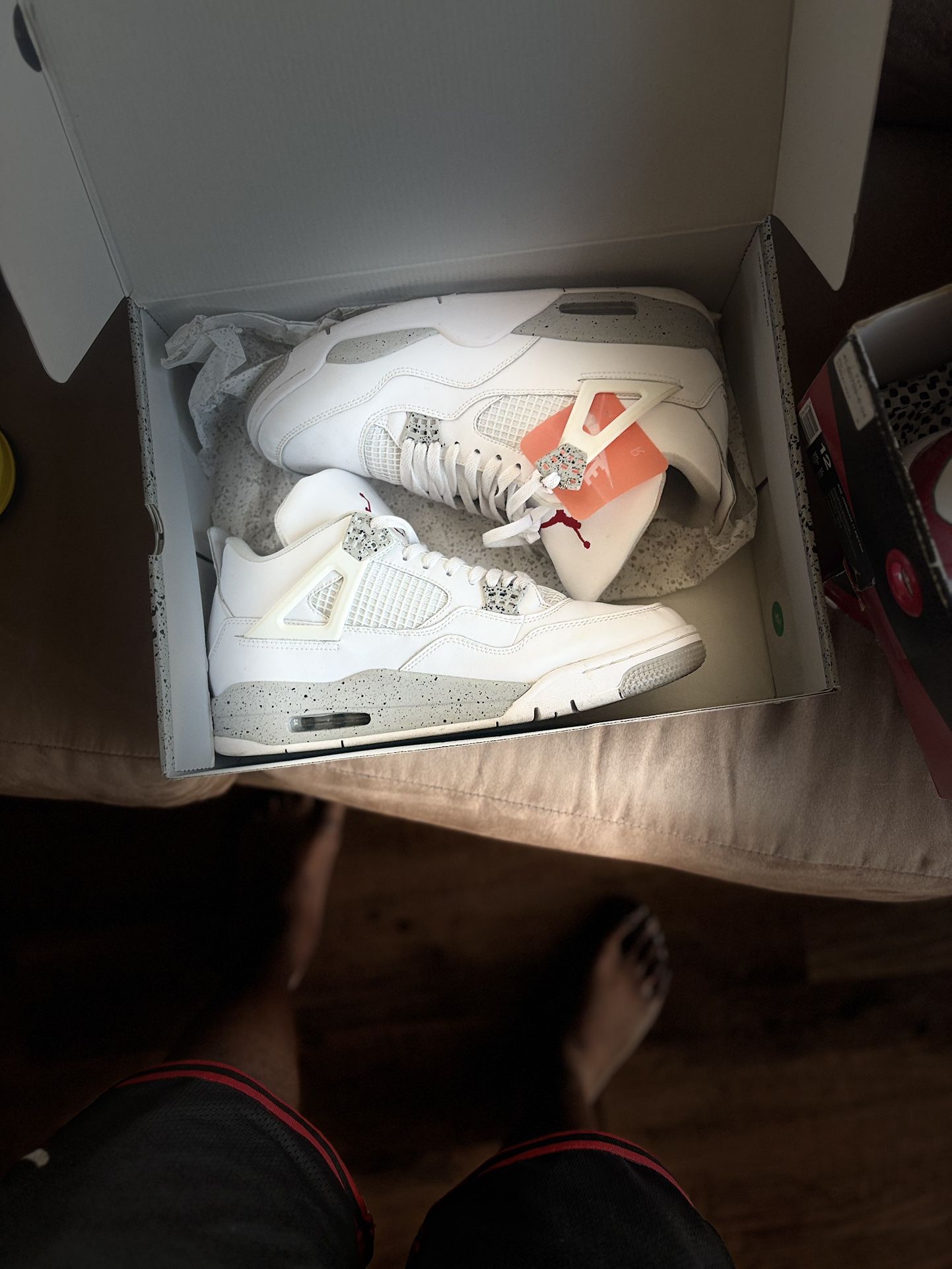 Jordan Retro 4 White Oreos