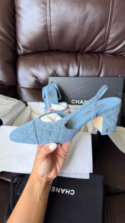 CHANEL Light Blue Denim Quilted Slingback Mules