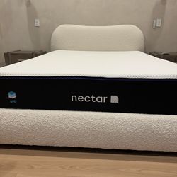 Queen size Mattress Memory Foam  nectar