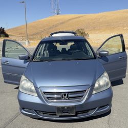 2005 Honda Odyssey 