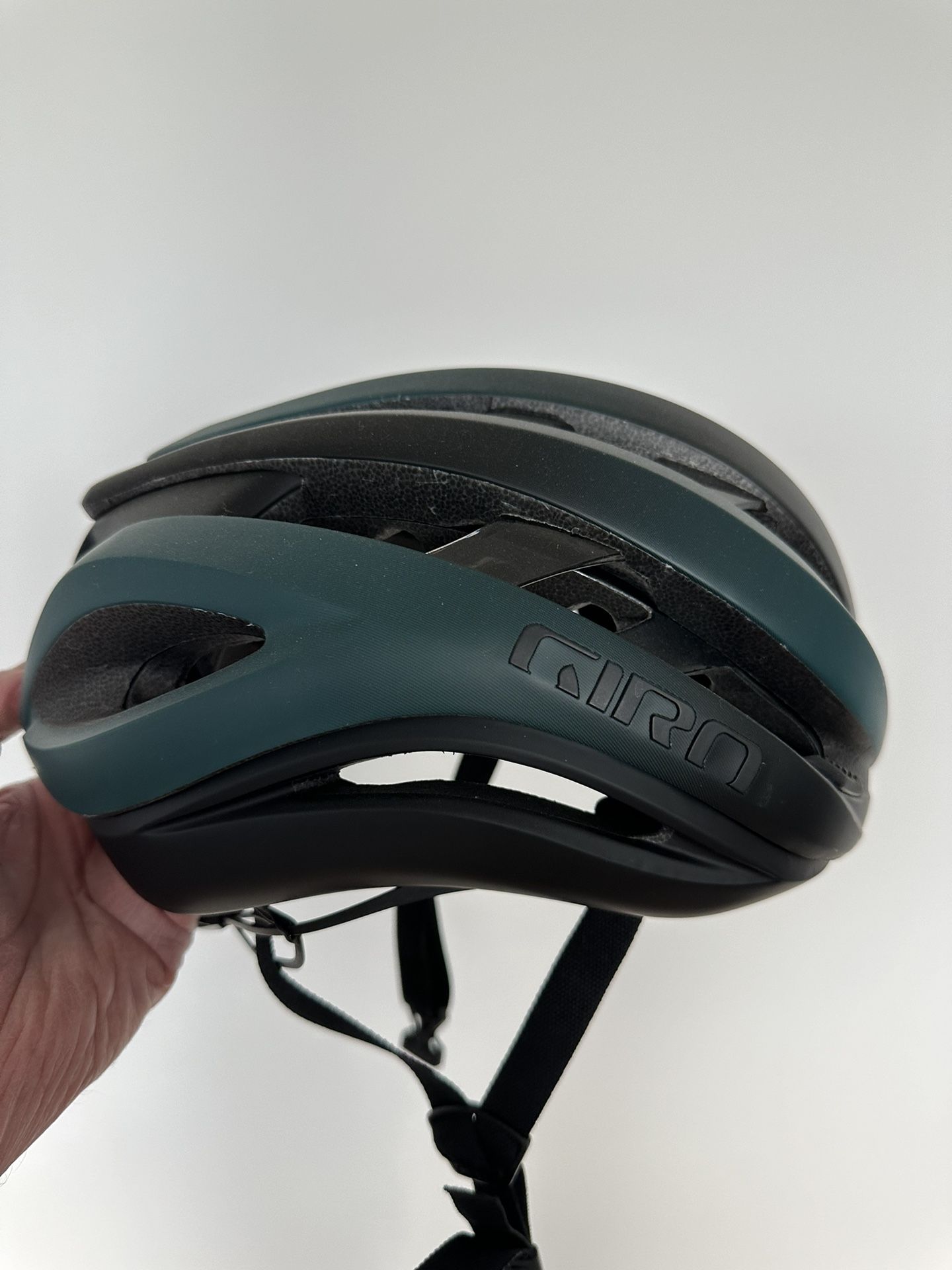 Aether Giro Road Bicycle Helmet – Medium