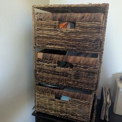 Wicker Shelf