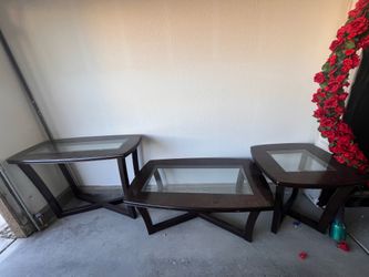 Living room table set
