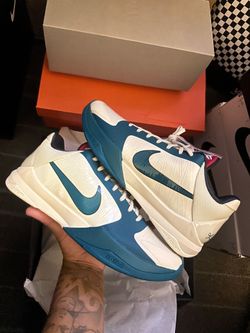 Kobe 5 Caitlin Clark  coconut spruce