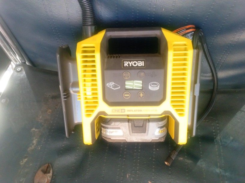Ryobi One+ Dual Air Compressor