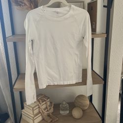 Women’s White Long Sleeve