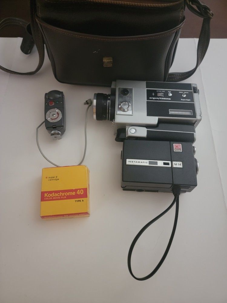Argus Cosina Super 8mm 708 Video Camera with Film & Kodak INSTAMATIC M14