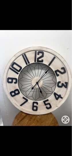 WALL CLOCK