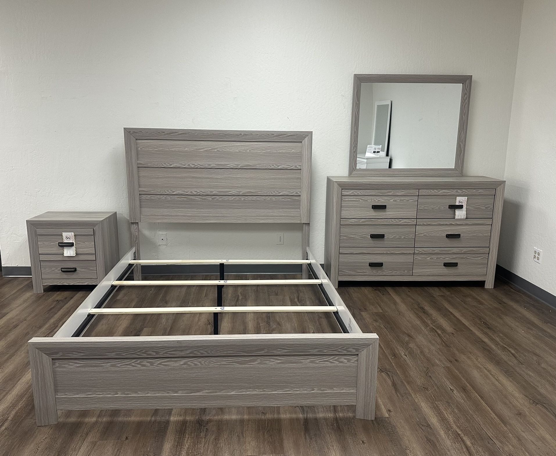 Queen Size Bedroom Set