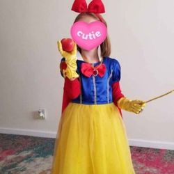 Snow white Costume
