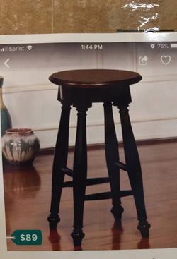 Brand New 4 x Barstools