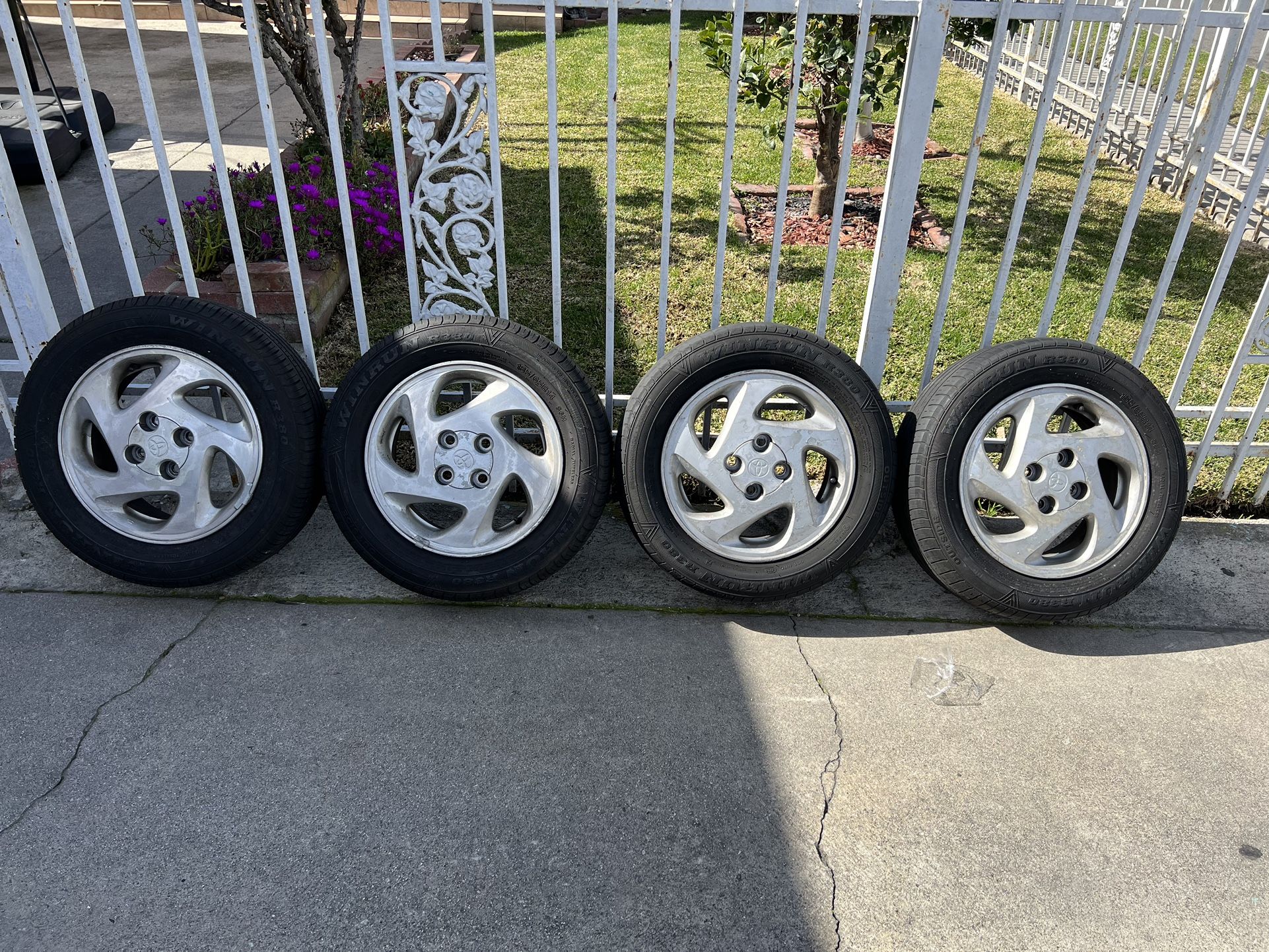 Toyota Corolla 4 Lug 4x100 Rims Wheels Tires Rines Originales